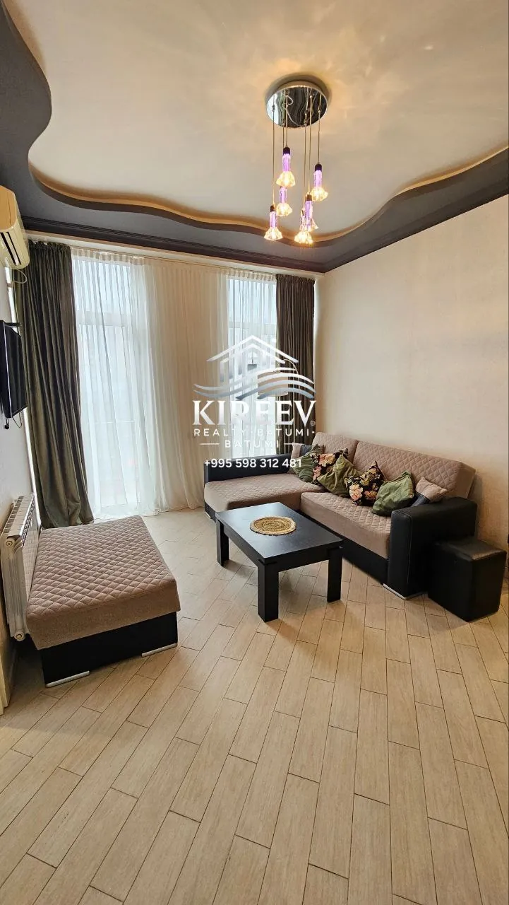 Квартира 50 м² на Химшиашвили в Батуми 9