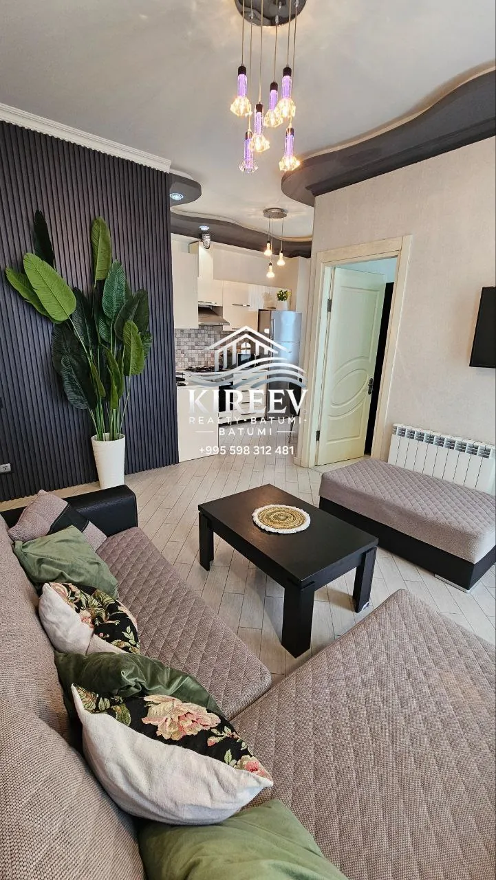 Квартира 50 м² на Химшиашвили в Батуми 5