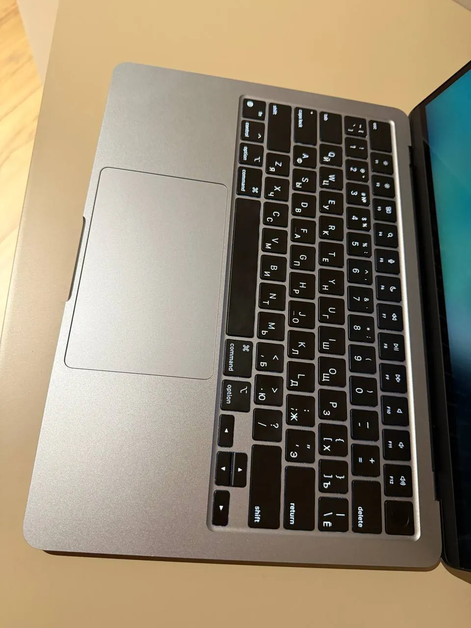 MacBook Air 13 M2 2022 2