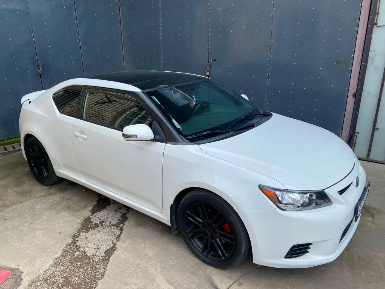 Scion tC 2010 2.5L автомат 1