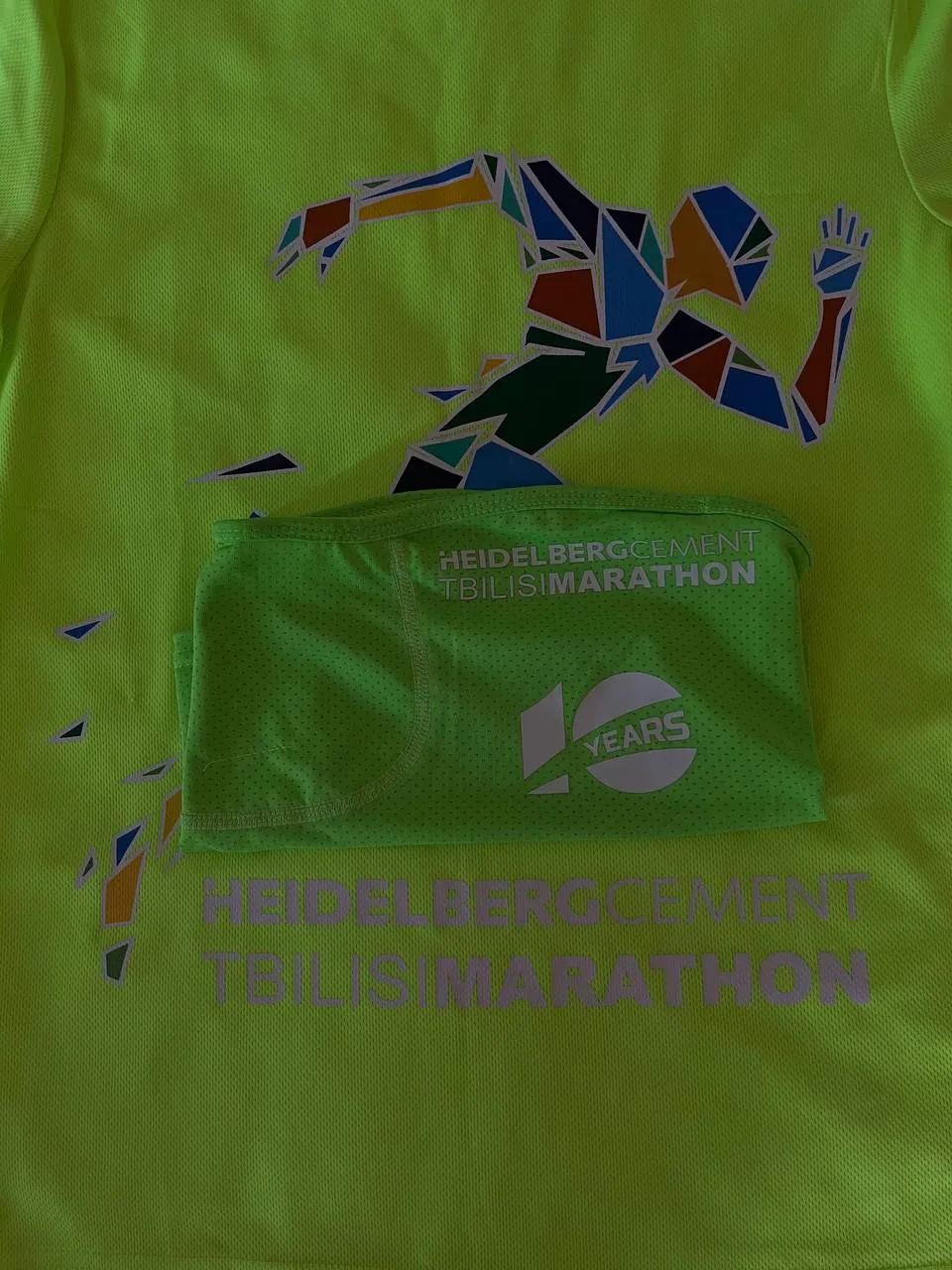 Футболка Tbilisi Marathon и бафф 2