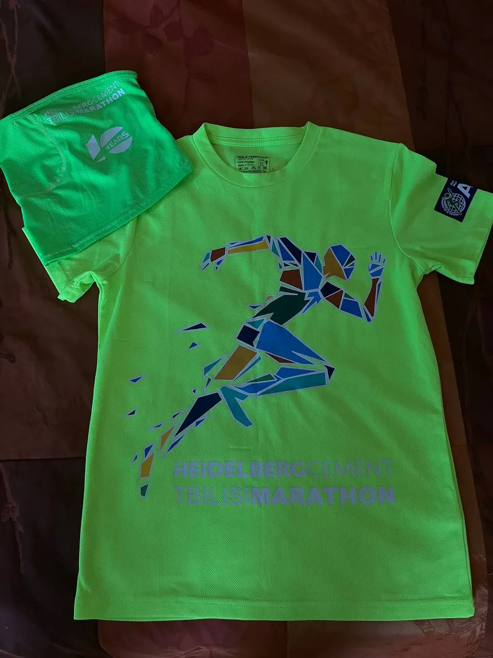 Футболка Tbilisi Marathon и бафф 1