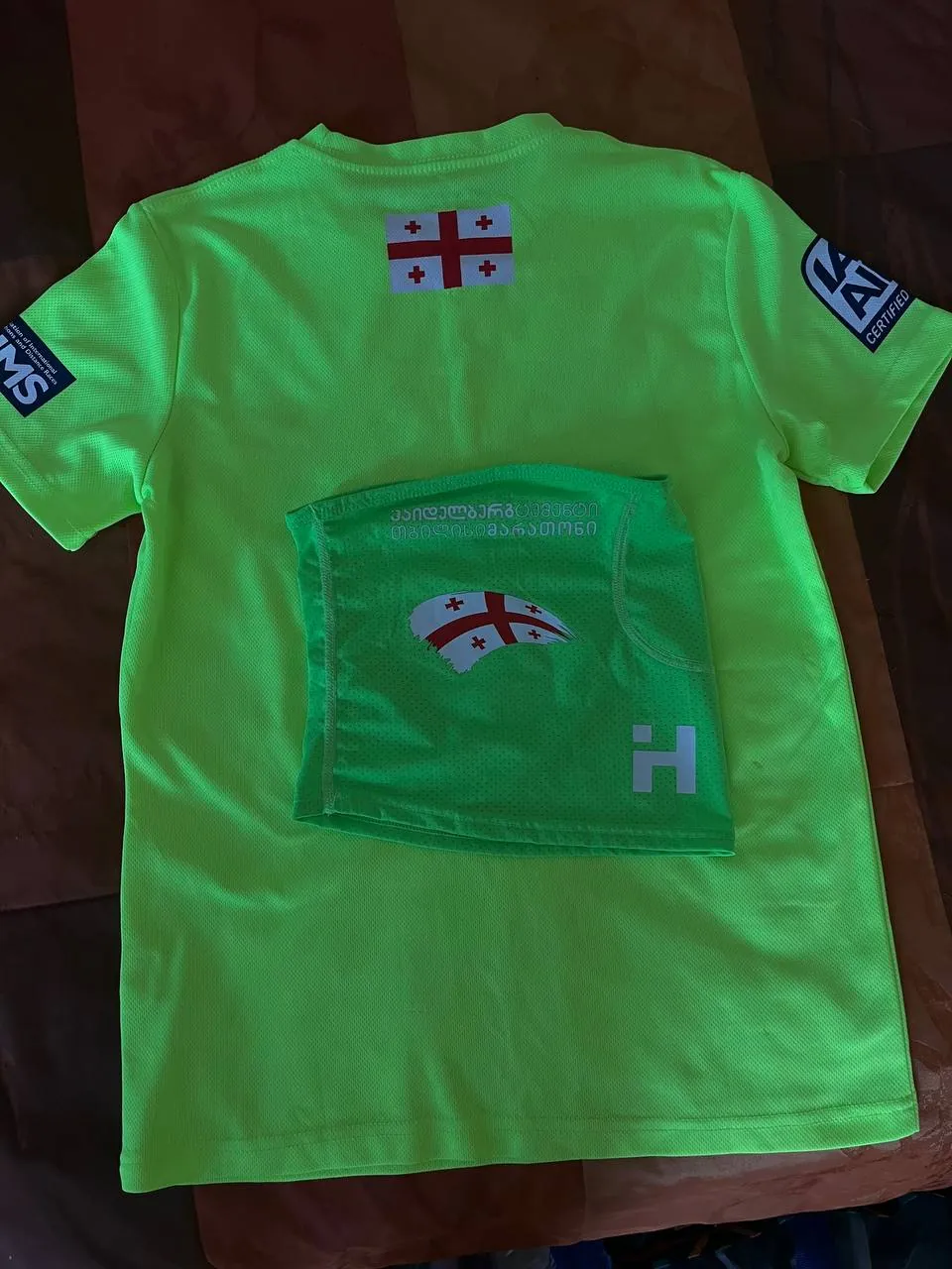 Футболка Tbilisi Marathon и бафф 3