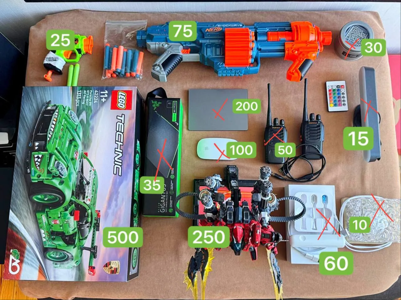 LEGO Porsche, Nerf бластеры, фигурка 1