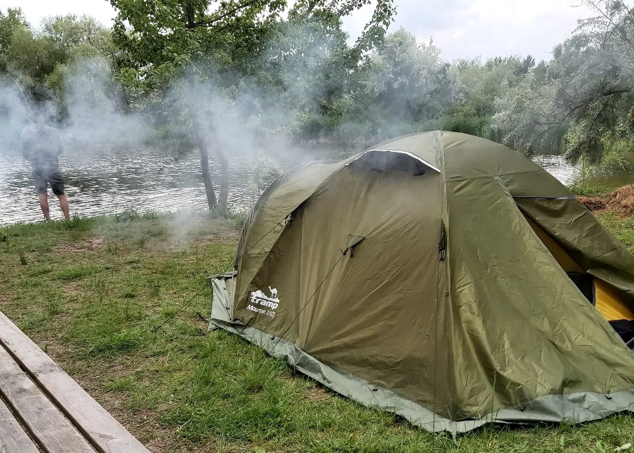 Палатка Tramp Mountain 3 V2 1
