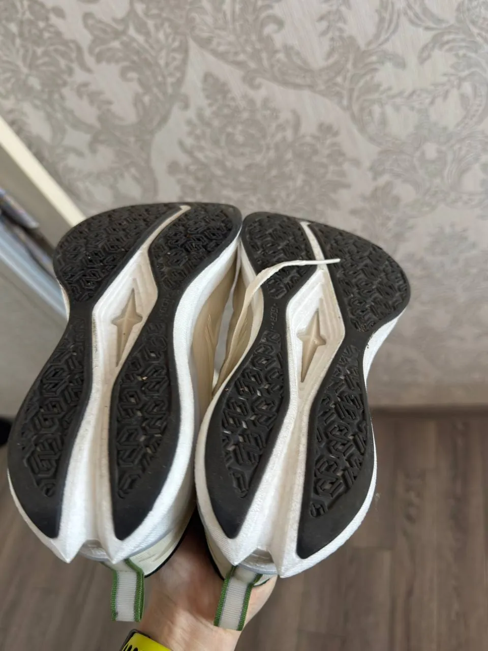 Кроссовки Li-Ning Red Rabbit 8 Pro 3