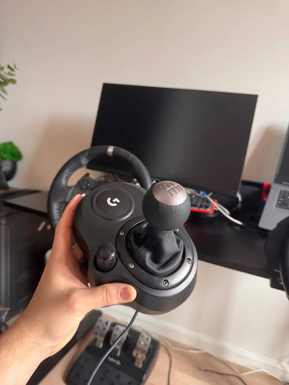 Руль Logitech G920 с шифтером 3