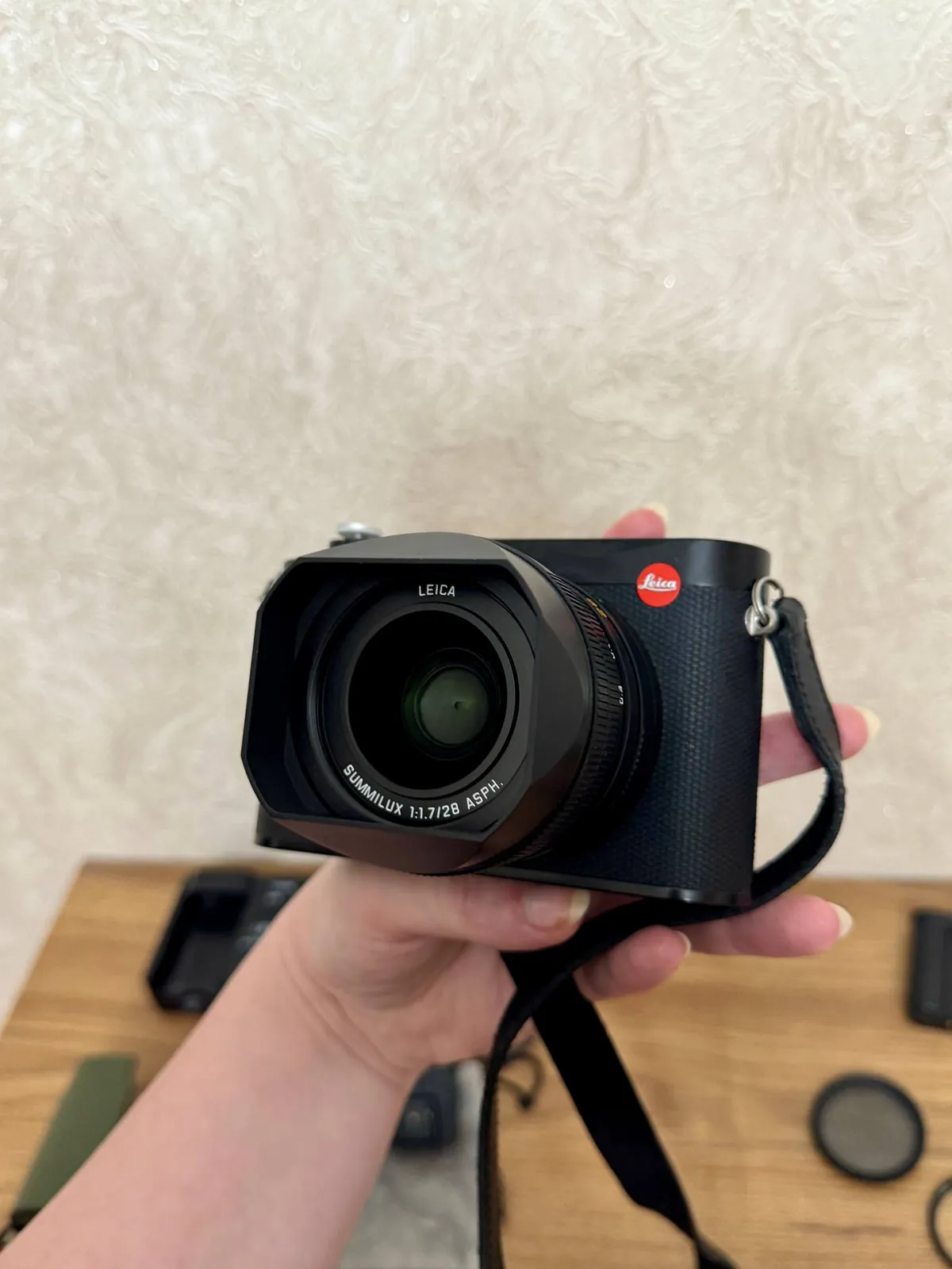Leica Q3 полный комплект 1