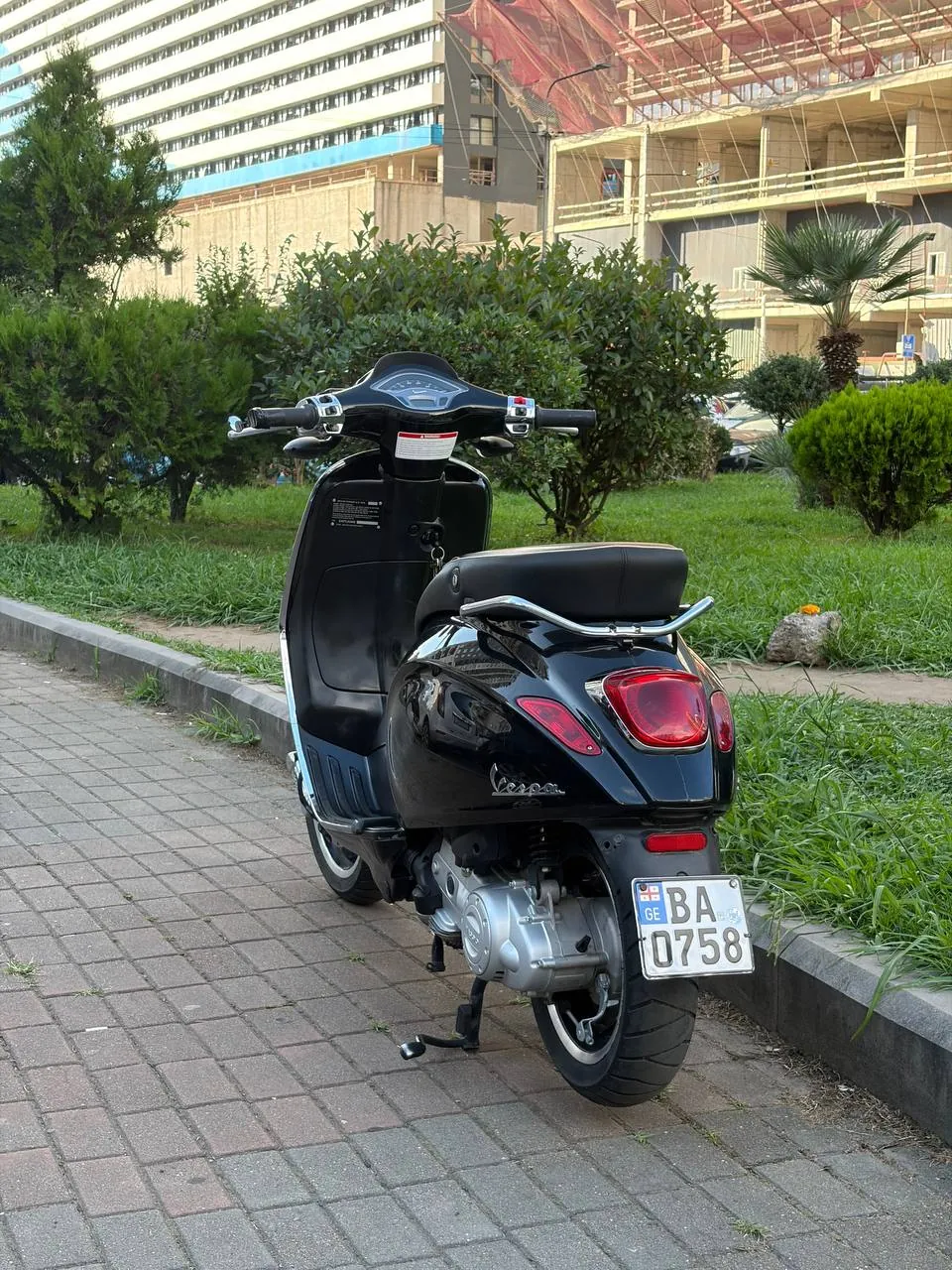 Скутер Vespa Sprint 2022 50cc 5