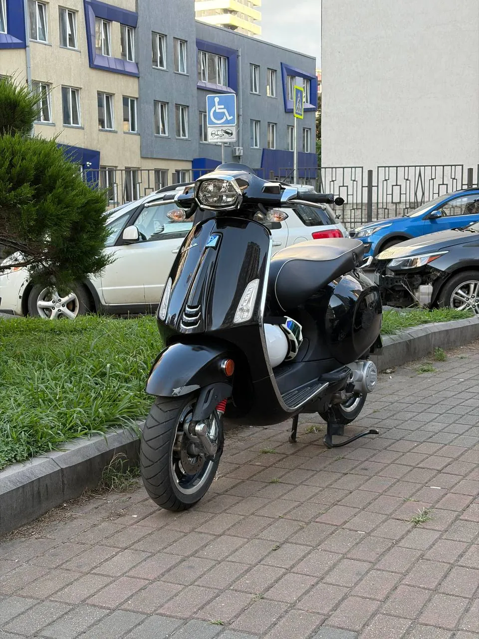 Скутер Vespa Sprint 2022 50cc 4