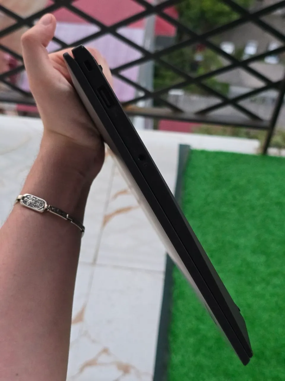 Ноутбук ThinkPad X1 Carbon Gen10 2