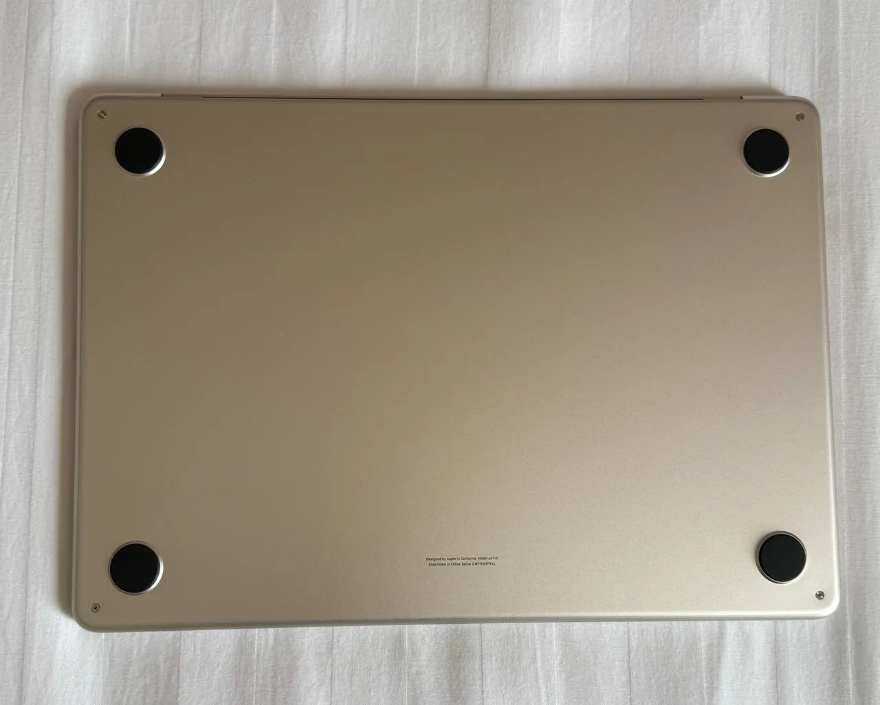 MacBook Air M3 13 8/256 3