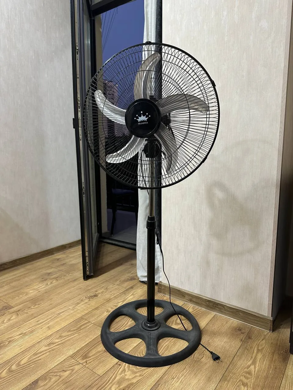 Миниатюра 1