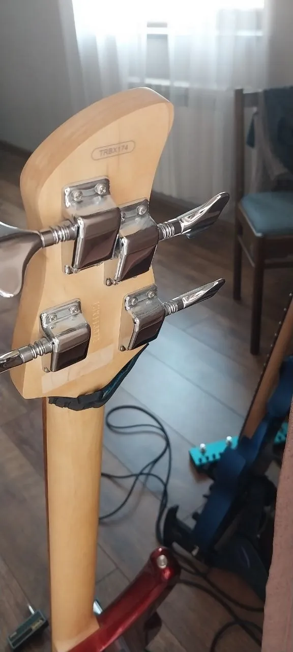 Миниатюра 4