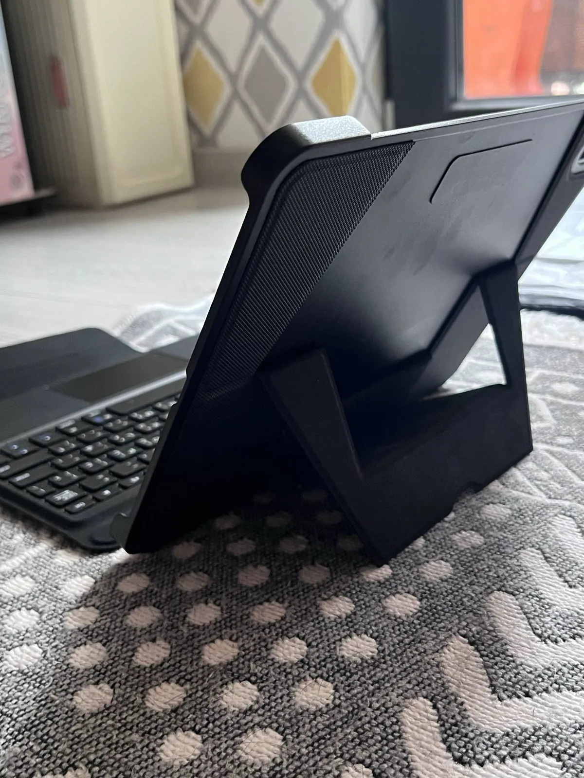 Чехол-клавиатура Choetech iPad Pro 11 5