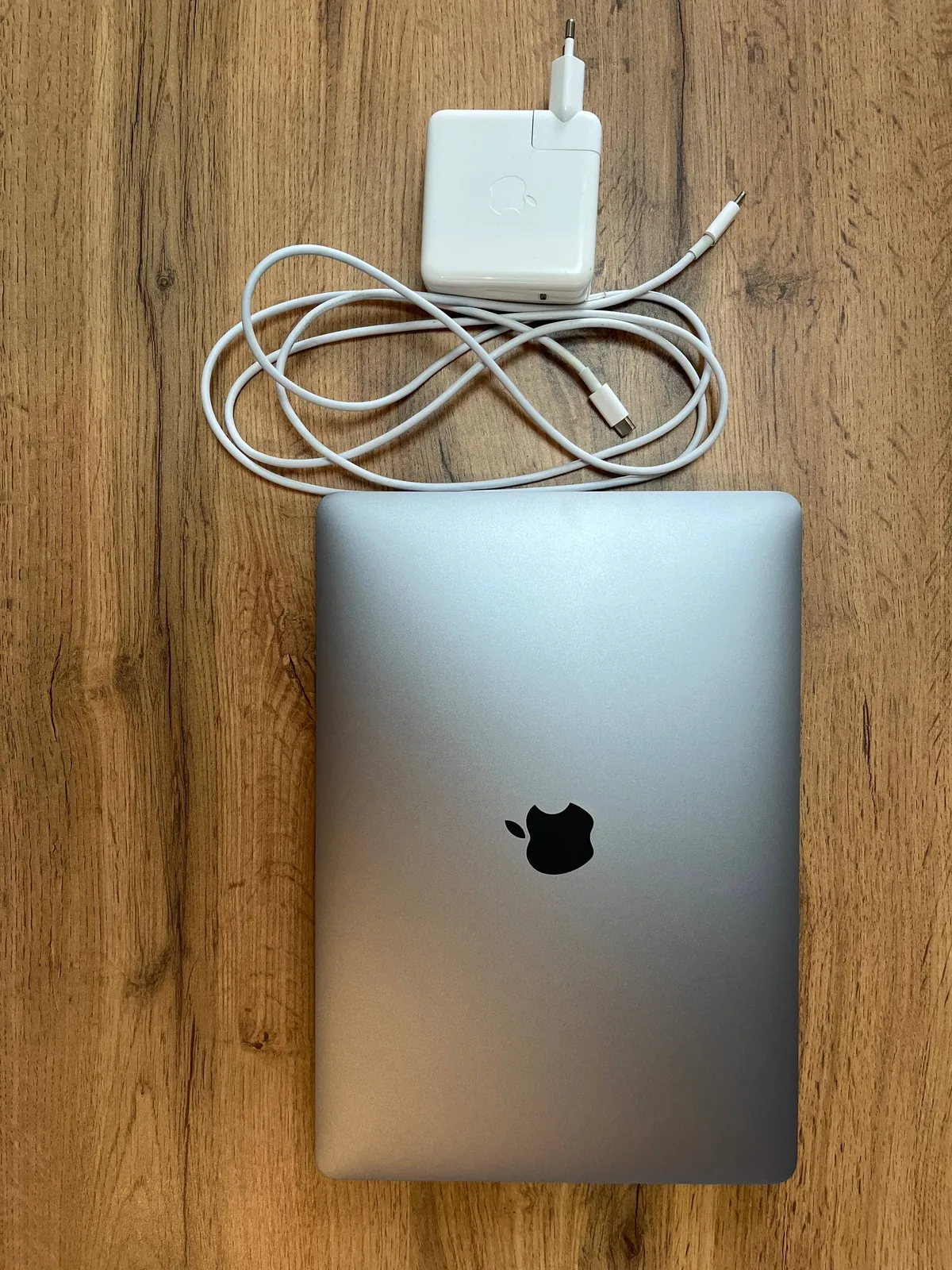 Ноутбук MacBook Pro 13 2019 i7 3