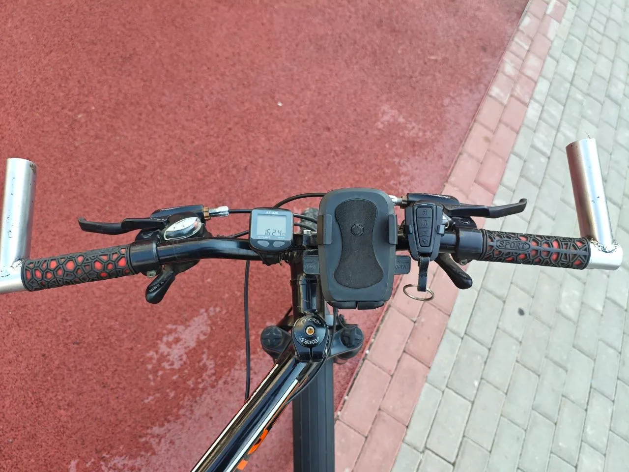 Велосипед 26 дюймов Shimano 2