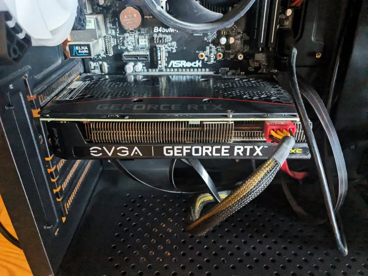 Видеокарта EVGA RTX 3060 Ti 8GB 3