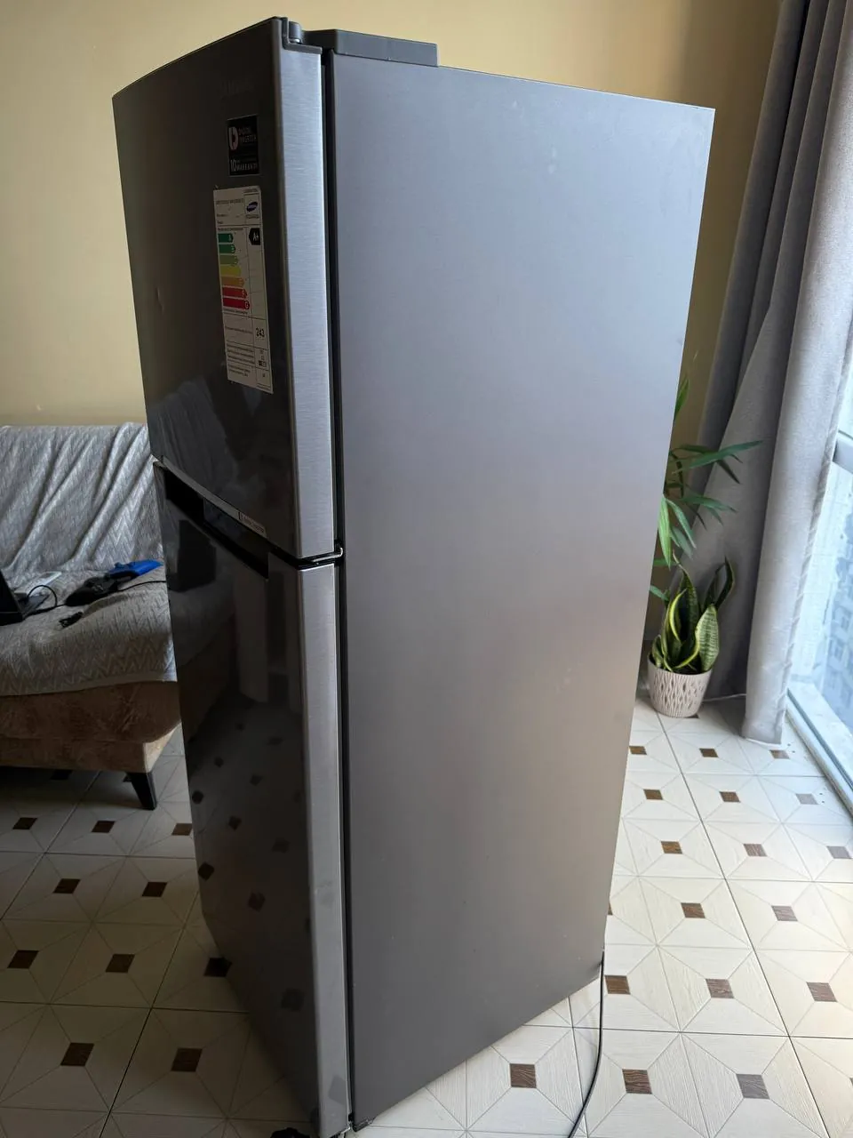 Холодильник Samsung RT22HAR4DSA 2
