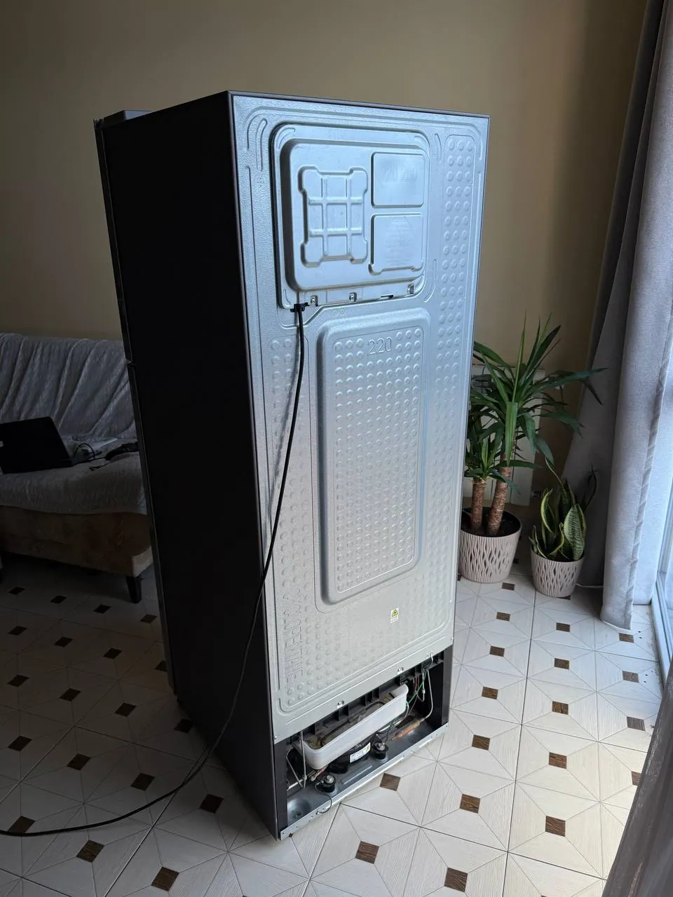 Холодильник Samsung RT22HAR4DSA 3