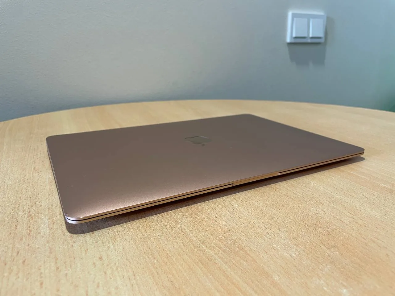 MacBook Air M1 8/128GB 4