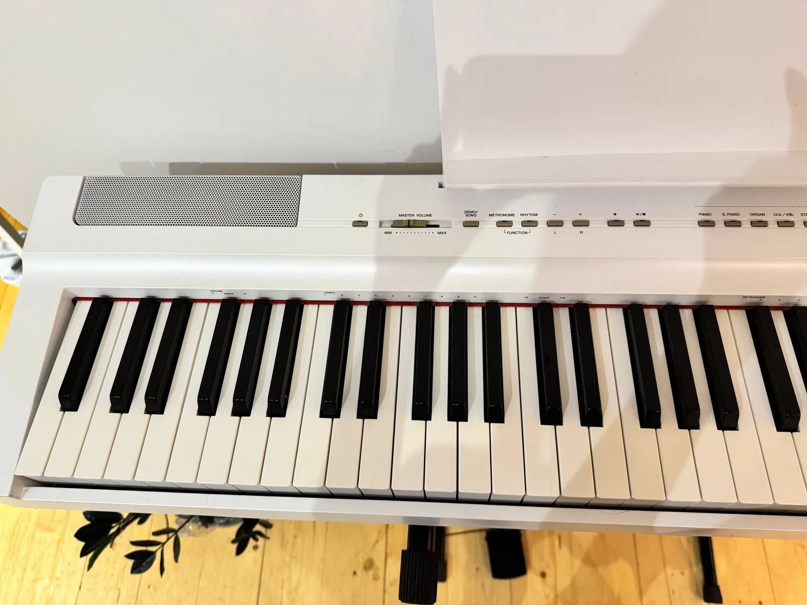 Пианино цифровое Yamaha P-125A 3
