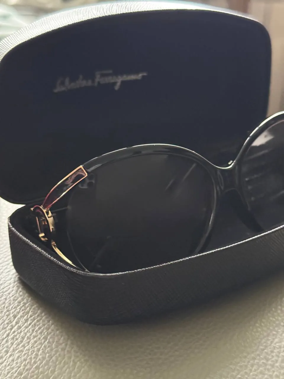 Очки солнцезащитные Ferragamo женские 1