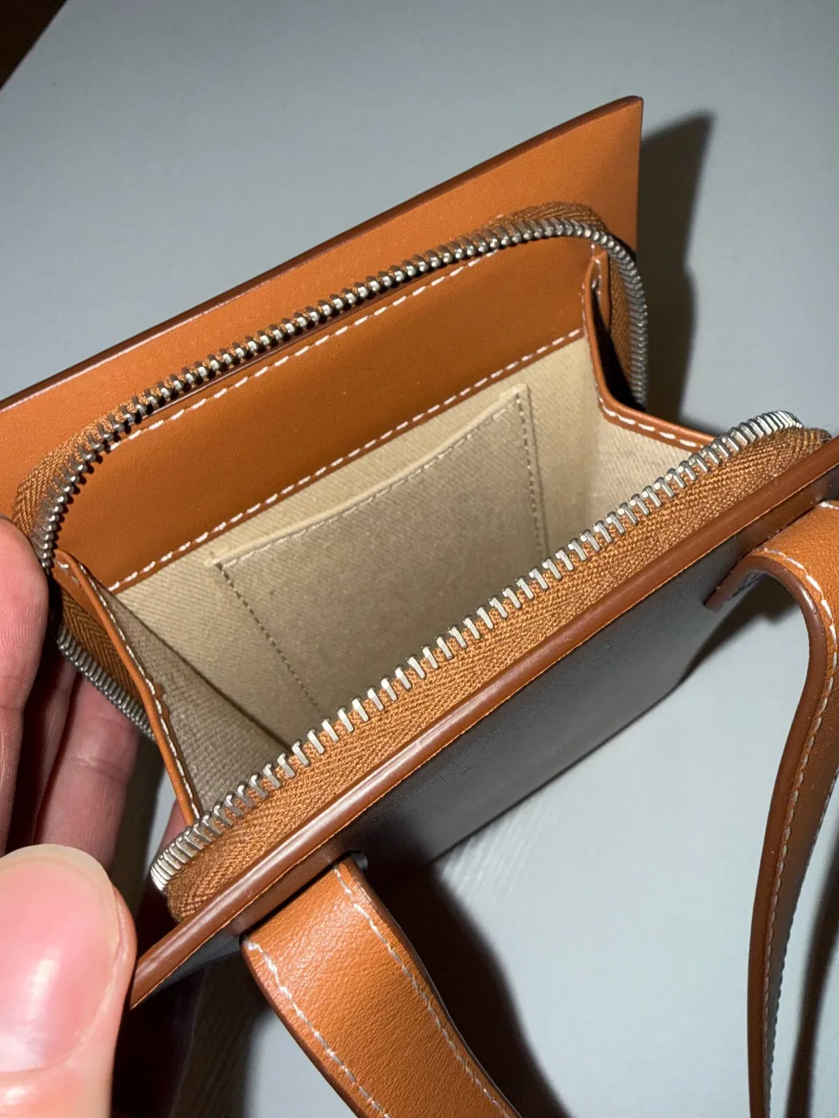 Сумка Jacquemus Le Gadju кожаная 7