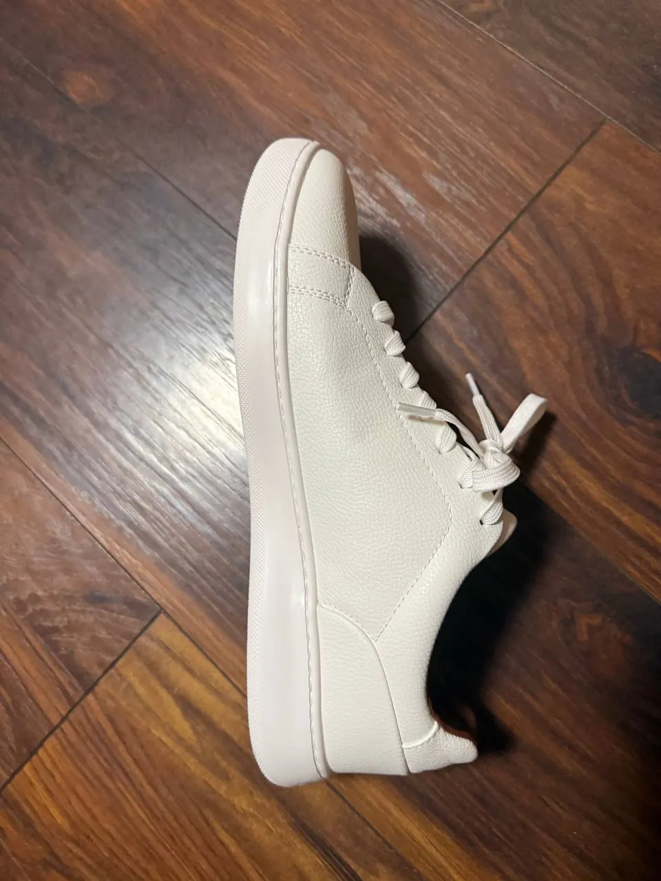 Calvin Klein новые размер 43.5 1