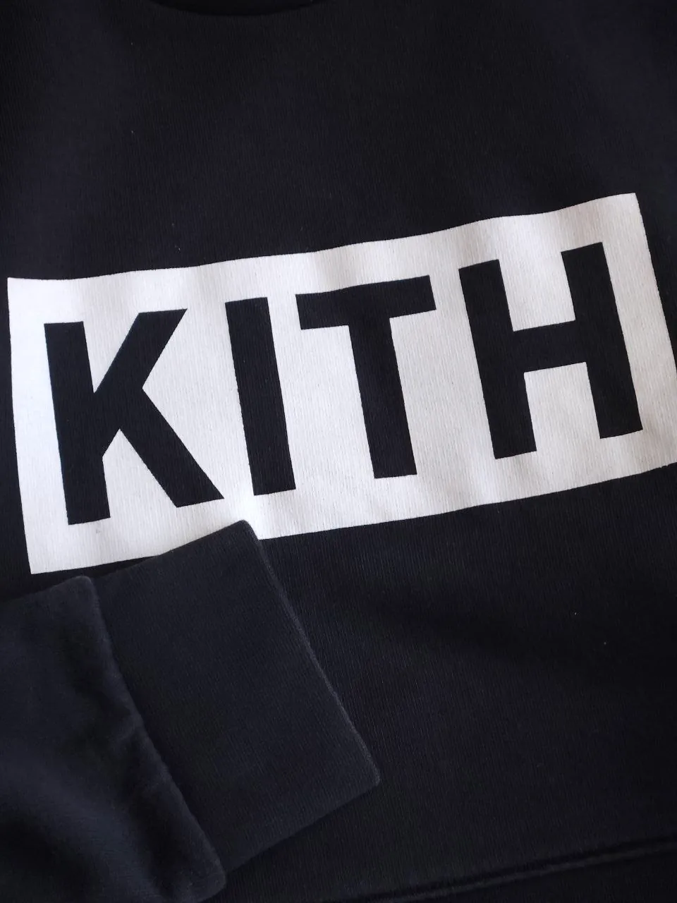 Свитшот Kith Women Box Logo укороченный 3