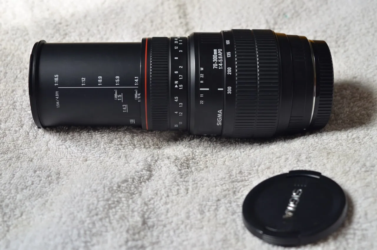 Объектив Sigma 70-300 APO для Canon 4