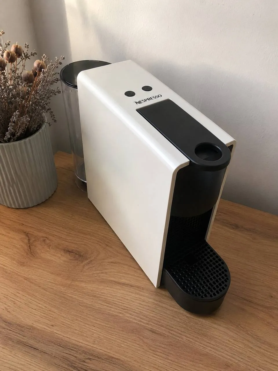 Капсульная кофемашина Nespresso отличное состояние 1