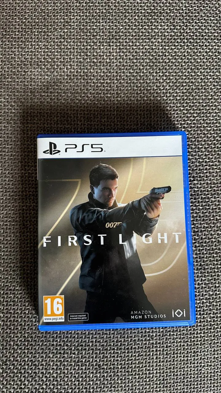 Игра 007 First Light для PS5 1