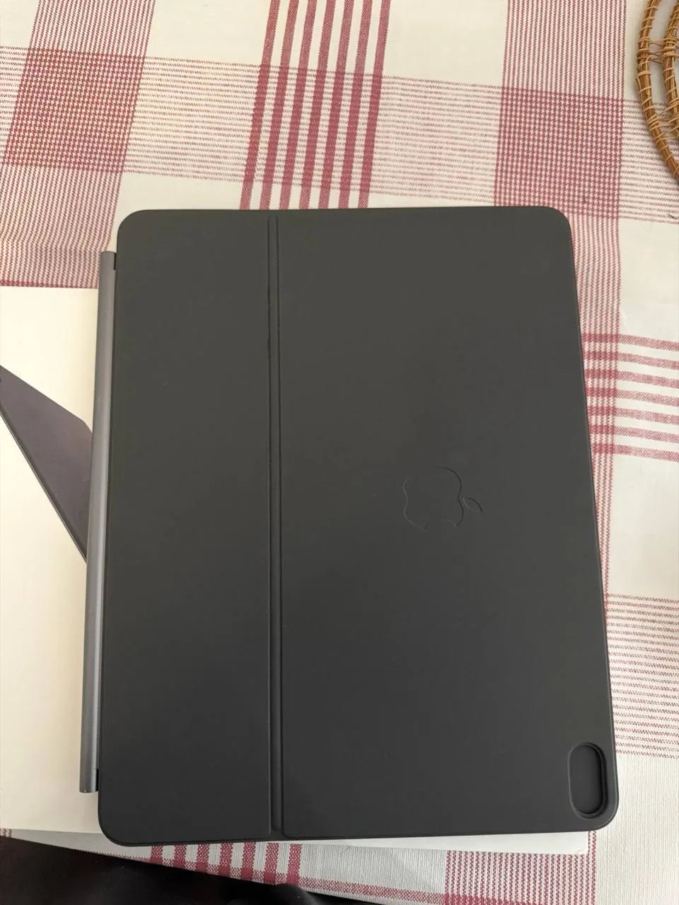 Magic Keyboard для iPad Air 13 4