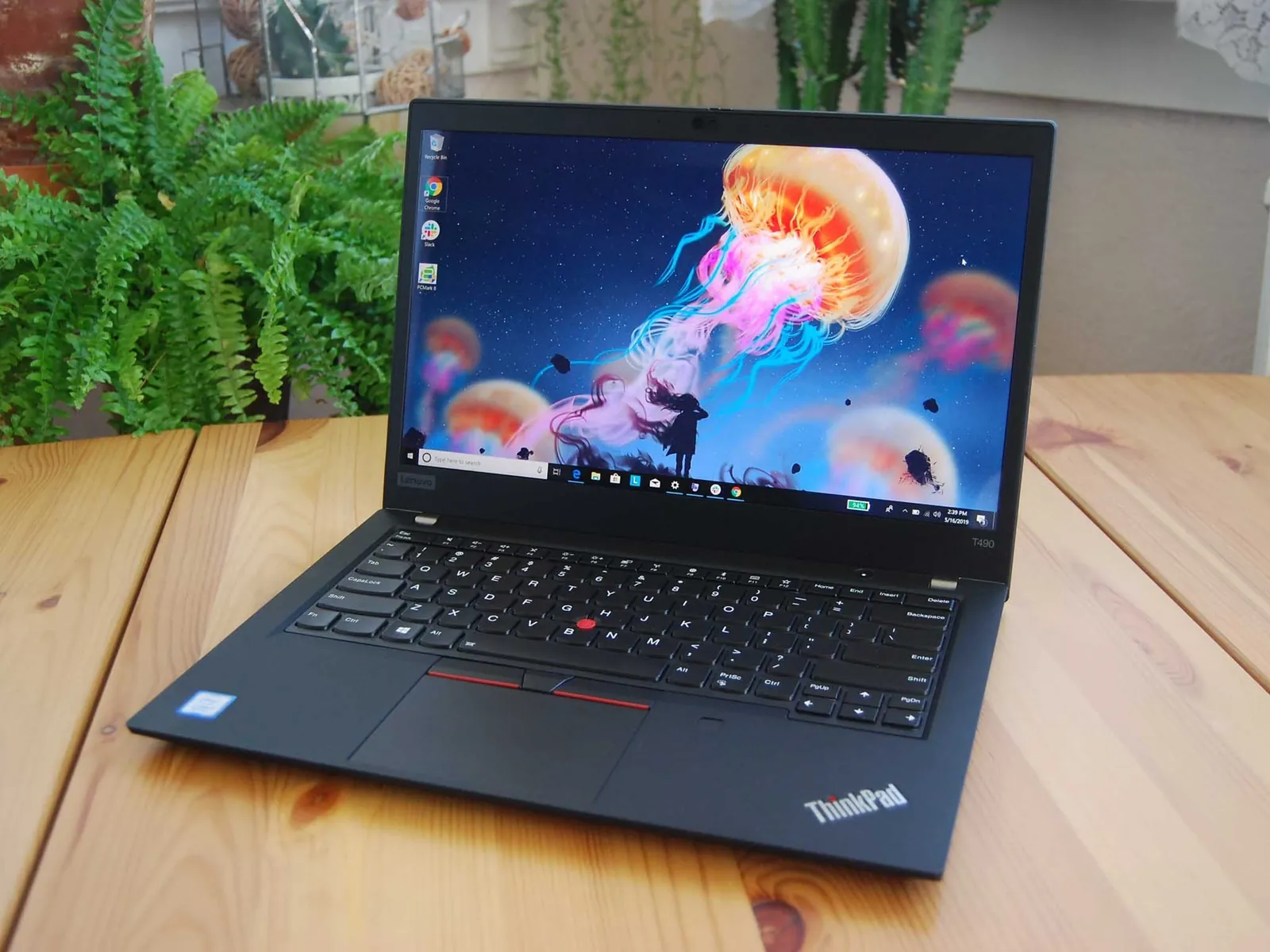 Ноутбуки Lenovo ThinkPad T490 и E14 1