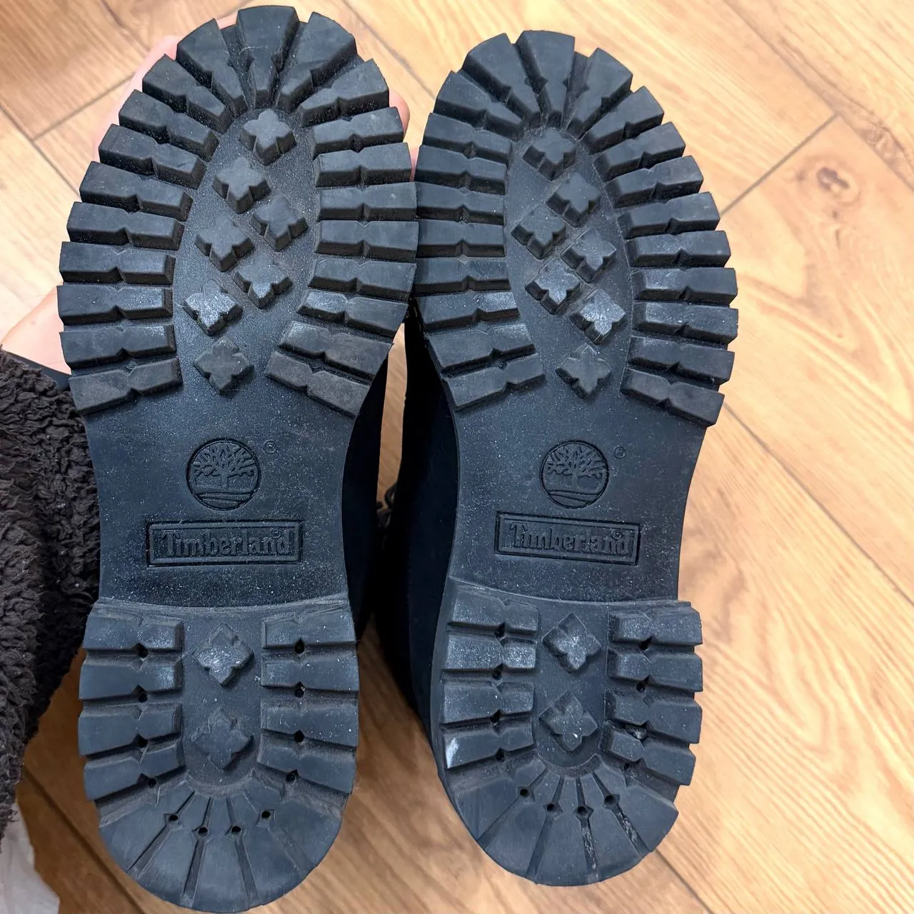 Ботинки Timberland чёрные US7.5 3