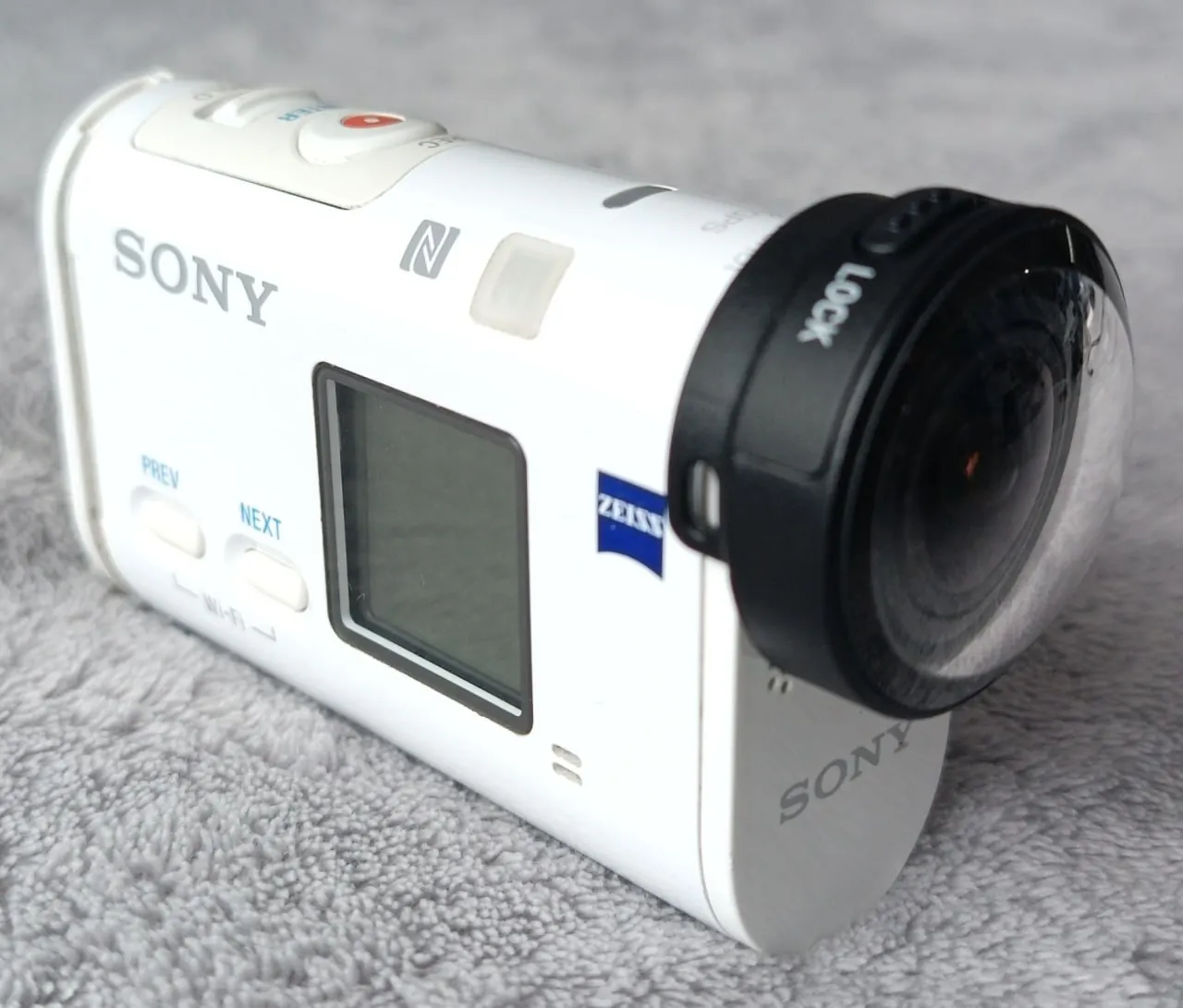 Экшн-камера Sony X1000V с аквабоксами 3