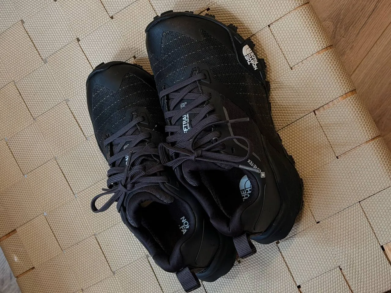 Кроссовки North Face Gore-Tex треккинг 6