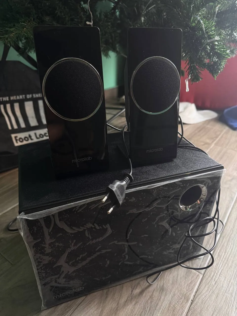 Колонка Microlab и стабилизатор Osmo 1