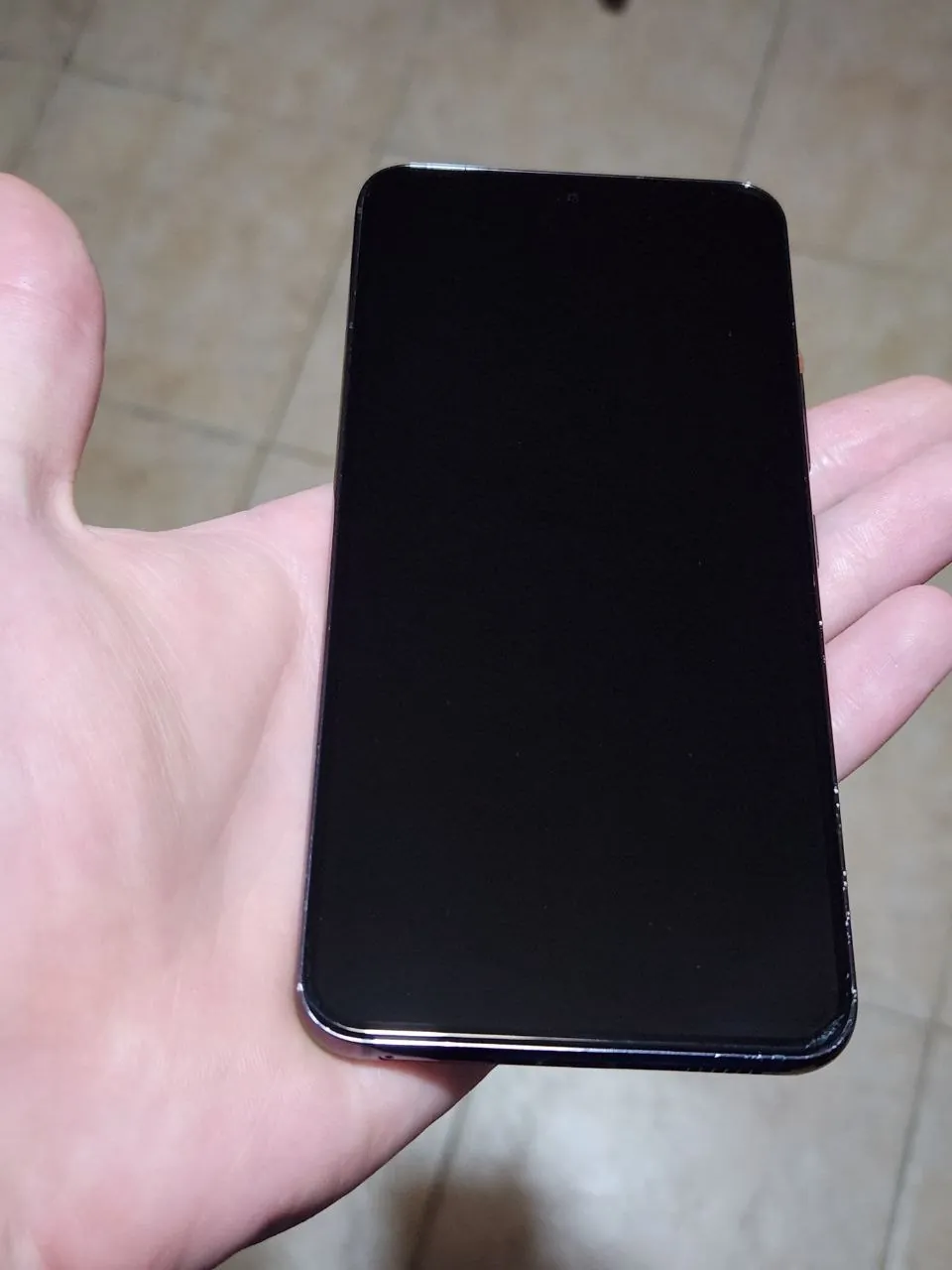 Samsung Galaxy S22 5G 128GB 3