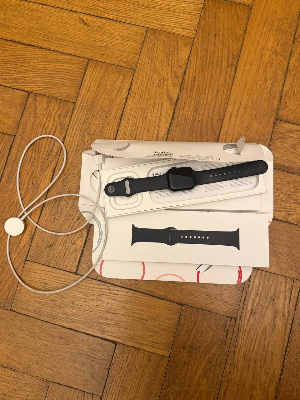 Apple Watch SE 2 40мм 1