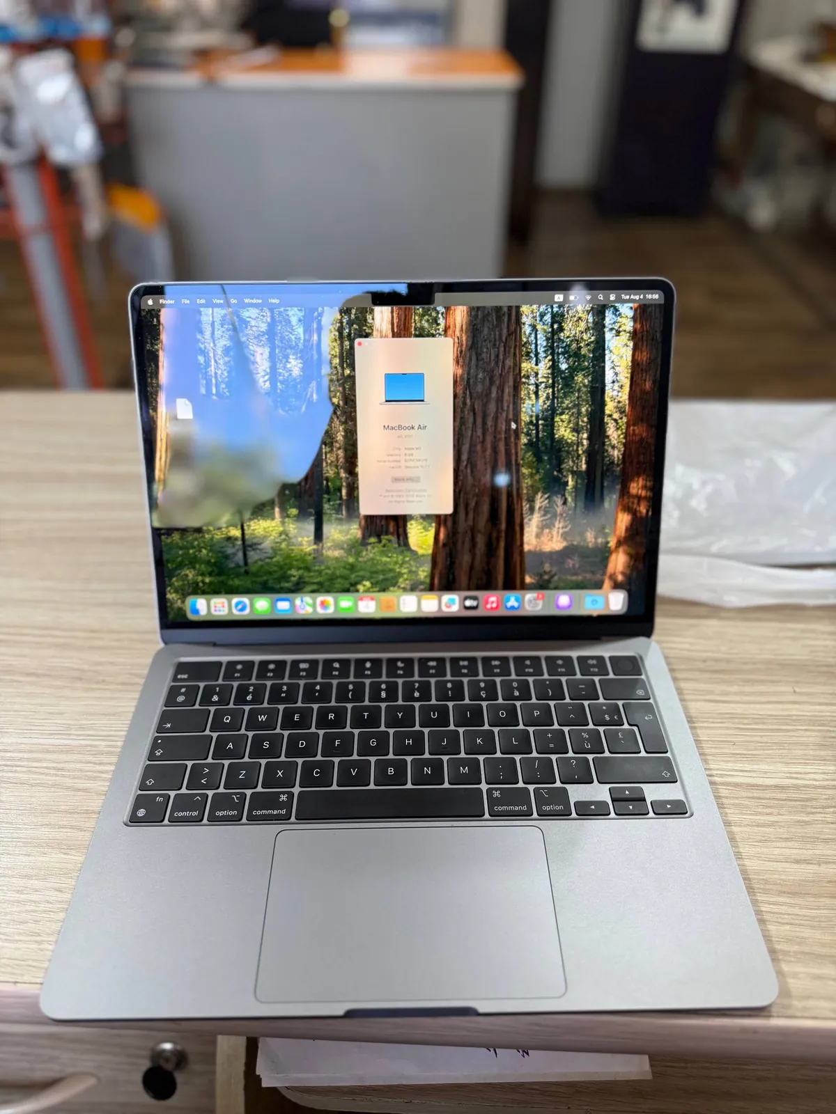 MacBook Air 13 M2 Silver 1