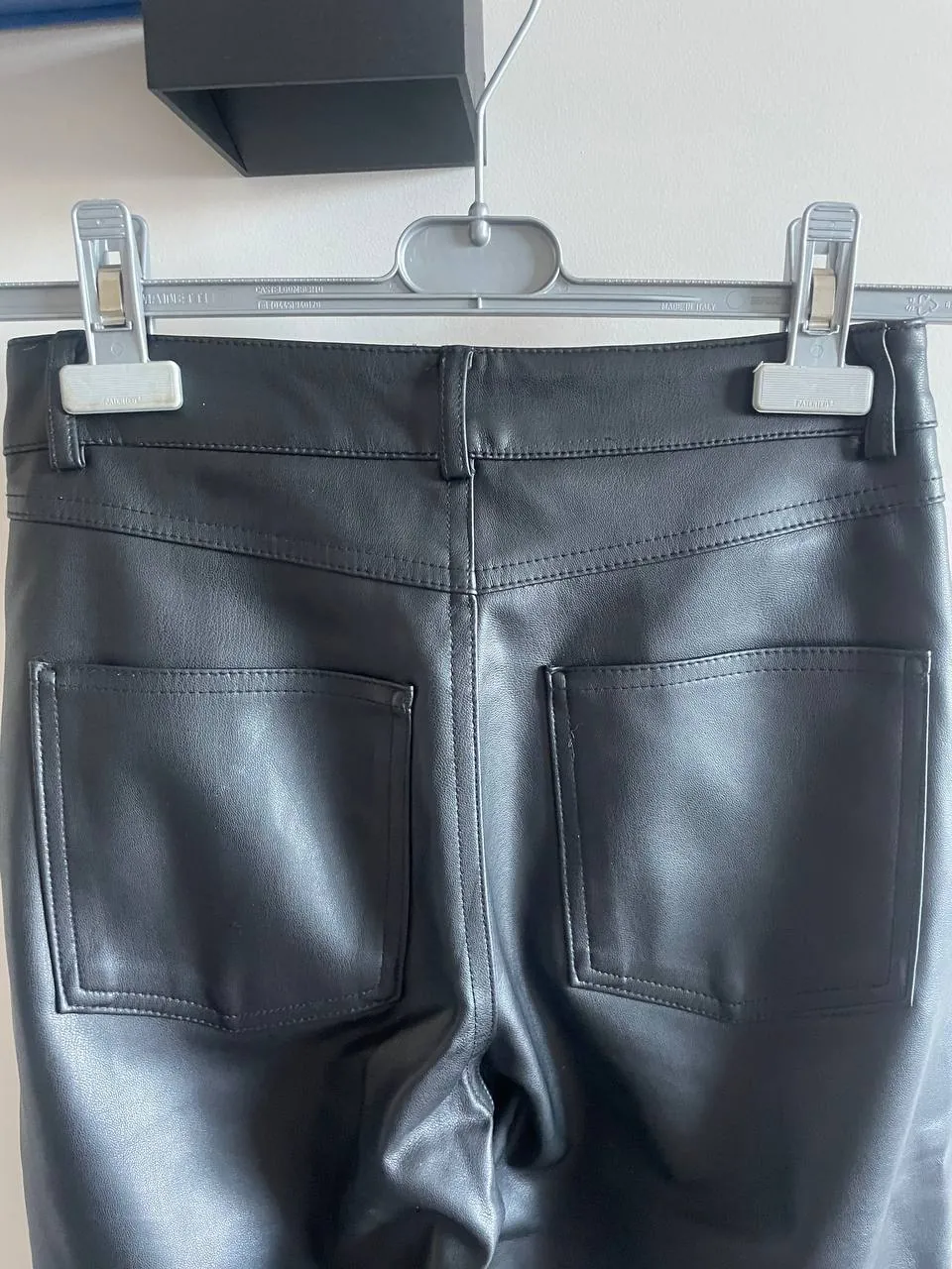 Брюки Stradivarius и юбка Mango 3