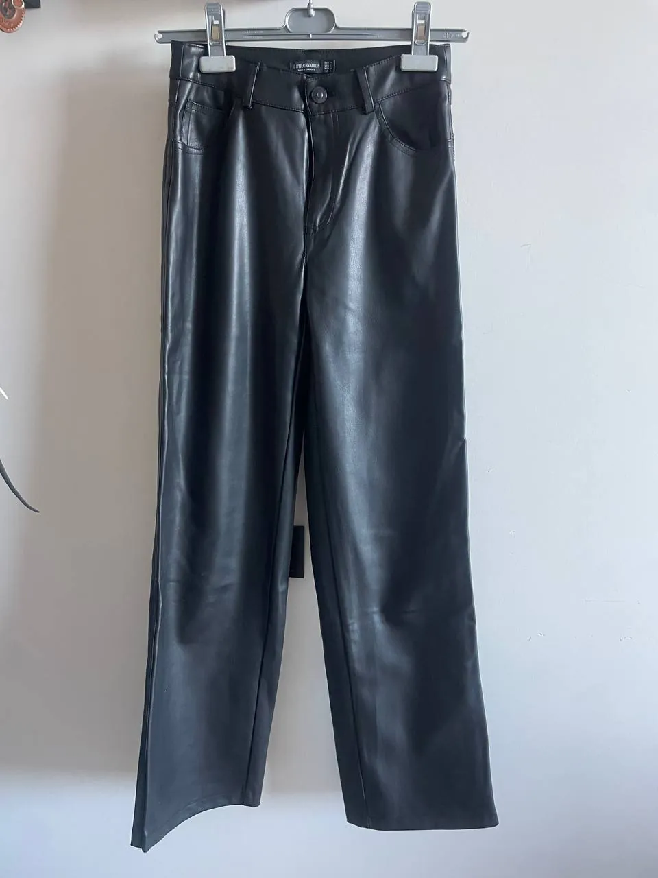 Брюки Stradivarius и юбка Mango 1