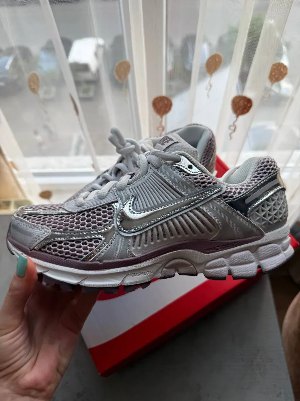 Кроссовки Nike Zoom Vomero 5 4