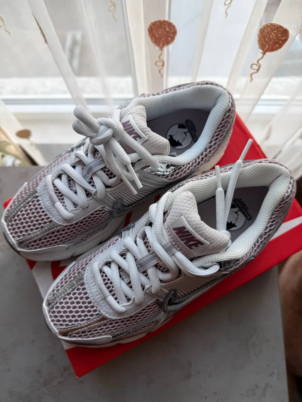Кроссовки Nike Zoom Vomero 5 2