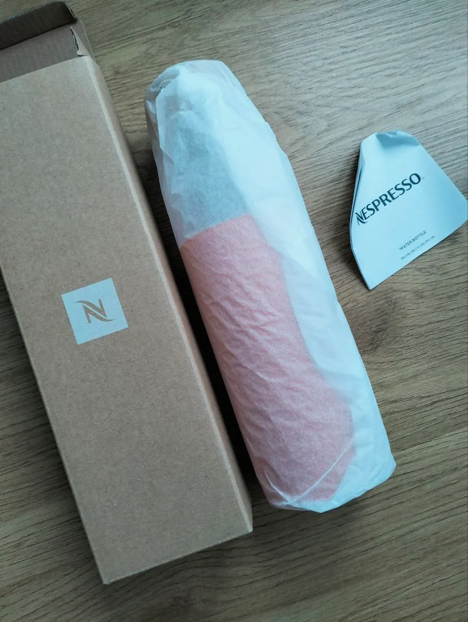 Бутылочка для воды Nespresso 2