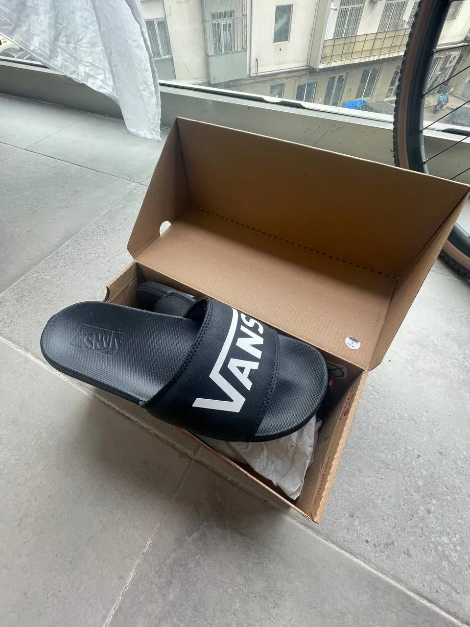 Шлёпанцы Vans La Costa Slide 1