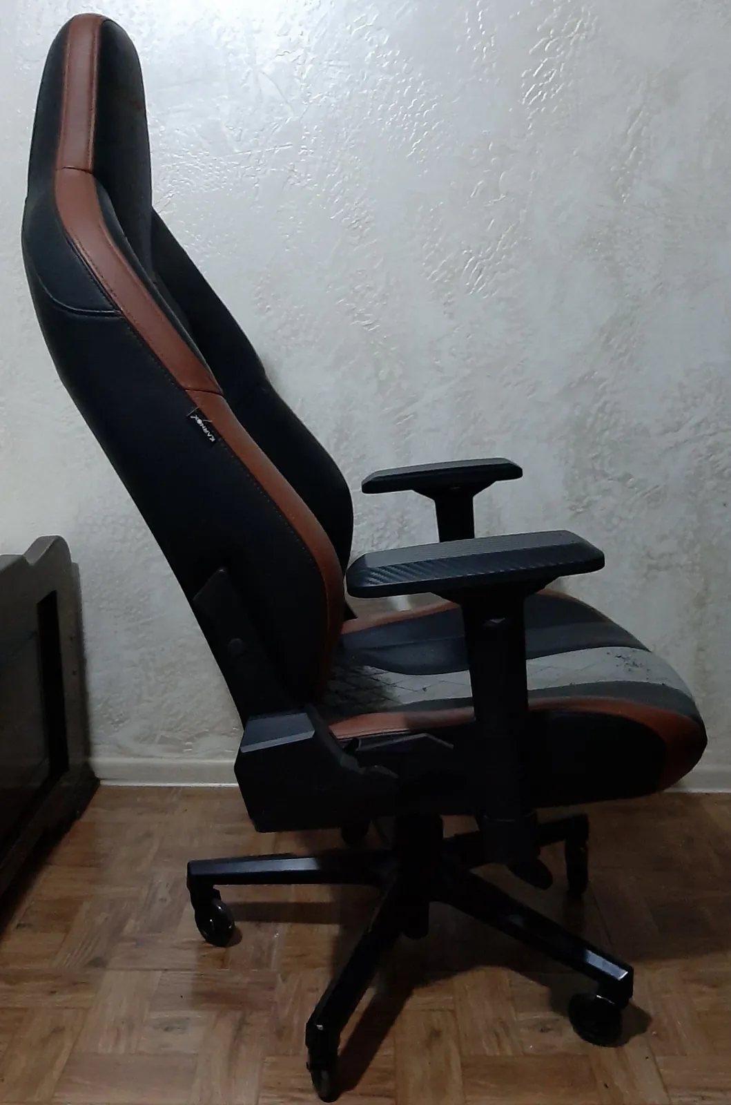 Кресло игровое Karnox Commander CR 2
