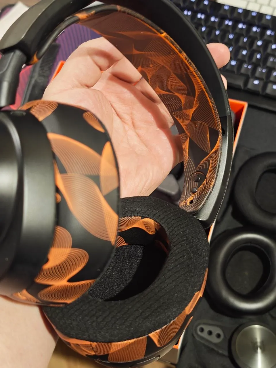 Наушники SteelSeries Arctis Nova Pro Wireless 3